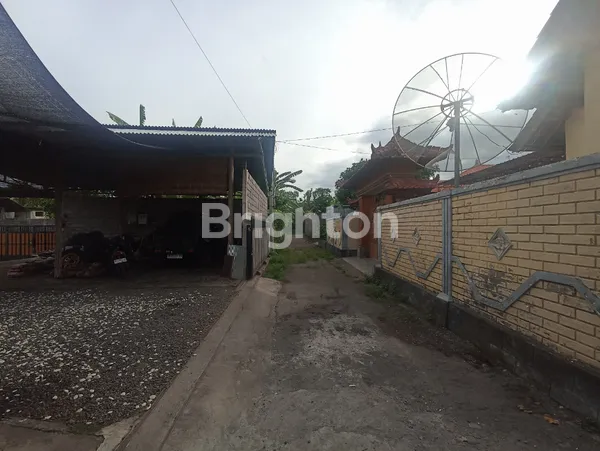 image DIJUAL RUMAH STYLE BALI DAN RUMAH KAYU VIEW SAWAH DAN BUKIT DEKAT PANTAI SANGSIT (2)