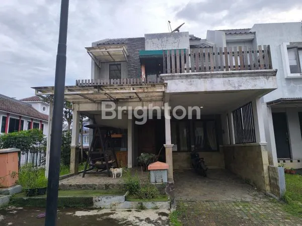 image RUMAH 2 LANTAI LT 154 DI LEGENDA WISATA (1)