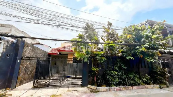 image RUMAH LUAS KEBON PEDES TANAH SAREAL BOGOR (1)