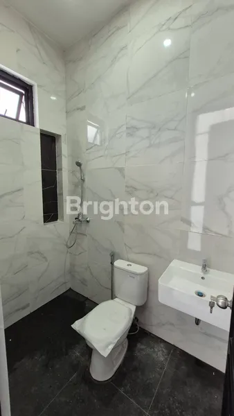 image ARAYA MINIMALIS DI BOULEVARD JALAN KEMBAR UTAMA ROW 24M (3)