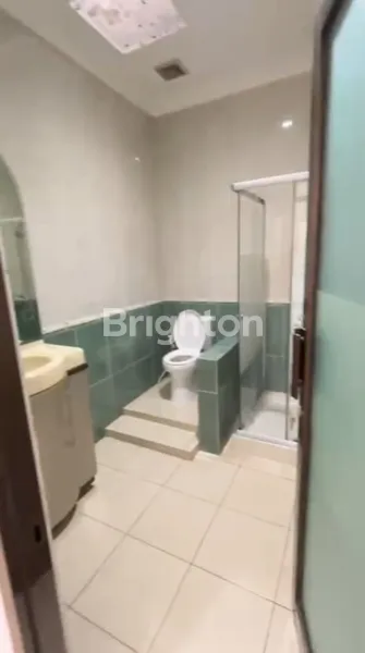 image RUMAH 2 LANTAI TERAWAT SIAP HUNI CLUSTER GOLF ARAYA MALANG (7)