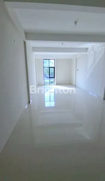 image RUKO 4 LANTAI MERR SIAP PAKAI (2)