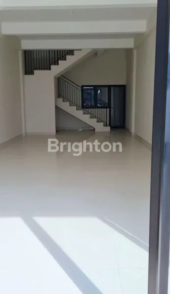 image RUKO 4 LANTAI MERR SIAP PAKAI (4)