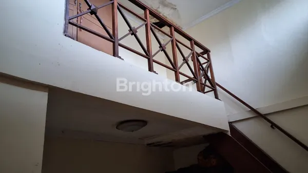 image RUMAH DIJUAL DALAM LINGKUNGAN AMAN DAN TENANG DI RAGUNAN, JAKARTA SELATAN - LT: 124M2 LB: 90M2 (6)