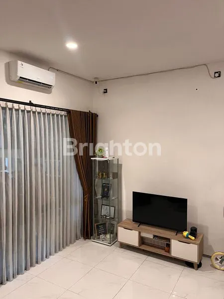 image DIJUAL CEPAT – CASH / OVER KREDIT (NEGO) KARENA PINDAH TUGAS  FAMILIA URBAN MUSTIKAJAYA – KOTA BEKASI RUMAH DALAM CLUSTER, AMAN DAN NYAMAN, SIAP HUNI. (5)