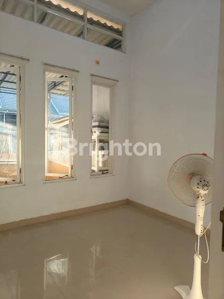 image DIJUAL RUMAH SECONDARY MURAH AREA WARU (4)