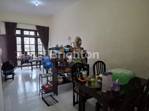 image DIJUAL RUMAH PENJARINGAN ASRI LOKASI STRATEGIS DEKAT KE MERR (4)