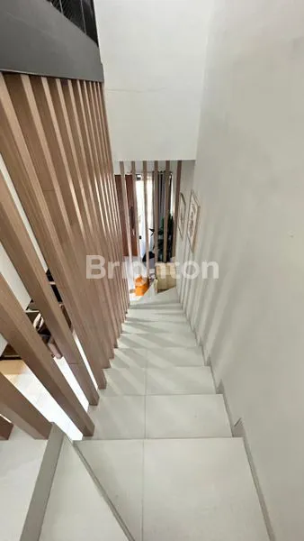 image RUMAH BAGUS 1,5 LANTAI FURNISH DI AUSTINVILLE DIENG (8)