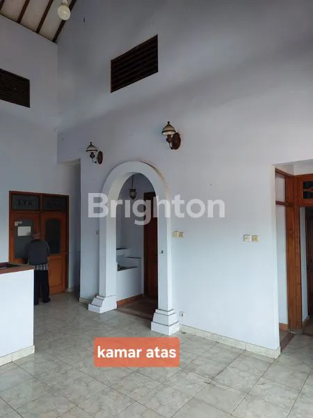 image DI SEWA KAN RUMAH 2 LT. DGN 7 KAMAR TIDUR (2)