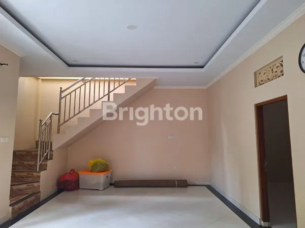 image DIJUAL RUMAH DI SUKAWATI GIANYAR (6)