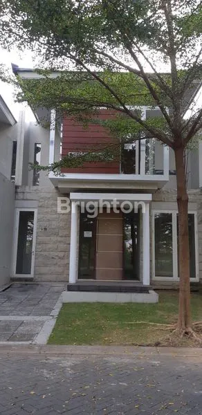 image DIJUAL RUMAH MINIMALIS 2 LANTAI DI CLUSTER CITRALAND DENPASAR (1)