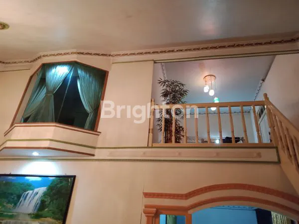 image RUMAH 2 LANTAI ELEGAN SIAP HUNI BESERTA FURNISHED JALAN SELAYAR PONTIANAK (6)