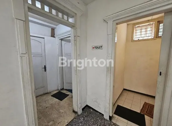 image FOR SALE RUMAH USAHA RAYA MARGOREJO INDAH STRATEGIS SIAP PAKAI (1)