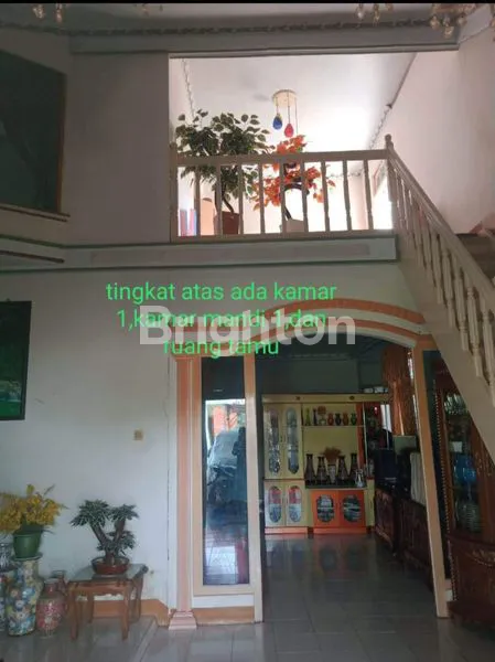 image RUMAH 2 LANTAI ELEGAN SIAP HUNI BESERTA FURNISHED JALAN SELAYAR PONTIANAK (5)