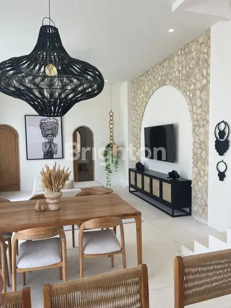 image JUAL VILLA LUXURY UNGGASAN  (4)