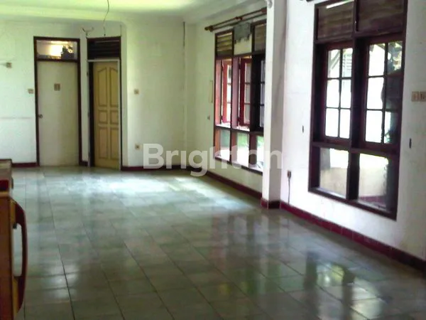 image RUMAH 2 LANTAI 4 KT DI BEKASI BARAT, DEKAT TOL & MALL (5)
