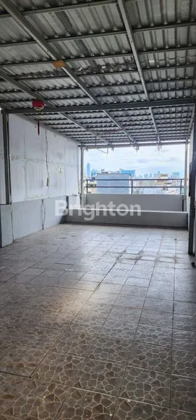 image HUNIAN STRATEGIS 4 LANTAI, 3 KT & SHM DI TAMANSARI (8)