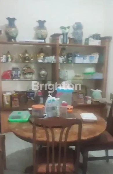 image RUMAH HOOK AREA SAWOJAJAR 1, AKSES 2 MOBIL,LOKASI STRATEGIS,DEKAT DENGAN SENTRA KULINER SAWOJAJAR,SEKOLAH DAN SELANGKAH KE EXIT TOL MADYOPURO (5)