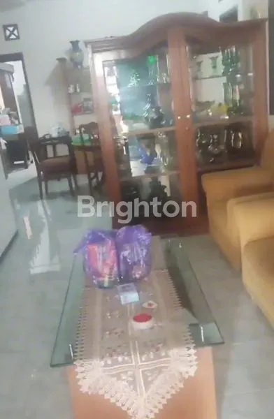 image RUMAH HOOK AREA SAWOJAJAR 1, AKSES 2 MOBIL,LOKASI STRATEGIS,DEKAT DENGAN SENTRA KULINER SAWOJAJAR,SEKOLAH DAN SELANGKAH KE EXIT TOL MADYOPURO (4)