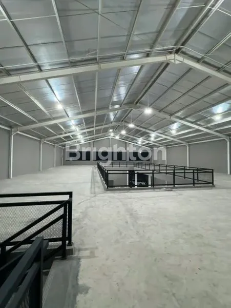 image JUAL SEWA GUDANG SIAP PAKAI DI KAMAL (4)