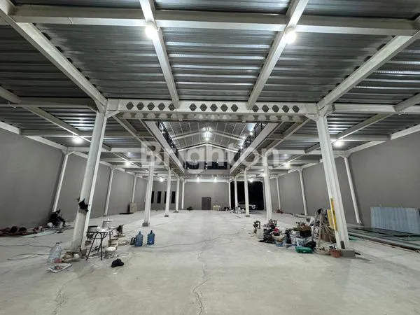 image JUAL SEWA GUDANG SIAP PAKAI DI KAMAL (6)