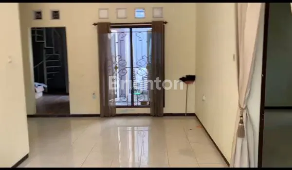 image RUMAH BESAR POJOK SAMPING TOLL (4)