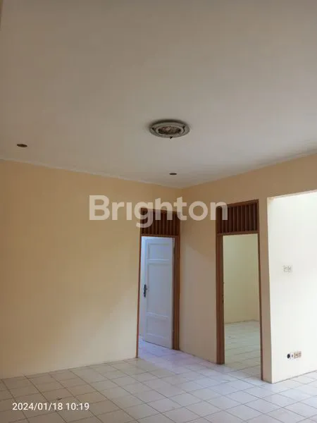 image RUMAH HOOK DEPAN TAMAN, LT 210M² DI CITRA GARDEN (3)