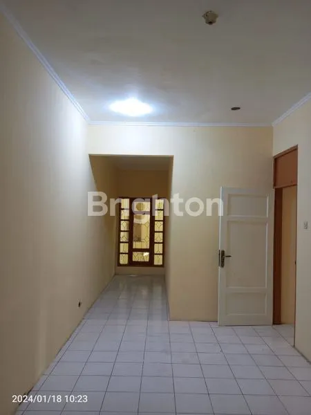 image RUMAH HOOK DEPAN TAMAN, LT 210M² DI CITRA GARDEN (4)