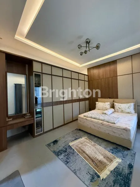 image RUMAH BARU BANGUN STRATEGIS DEKAT MRT LEBAK BULUS DAN LANBSCHOOL CIRENDEU TANGERANG SELATAN   (5)