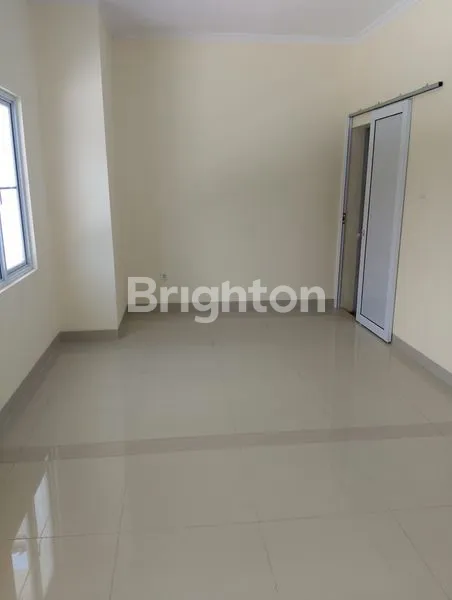 image RUMAH SIAP HUNI MICHELIA CENTRO GADING SERPONG TANGERANG (7)