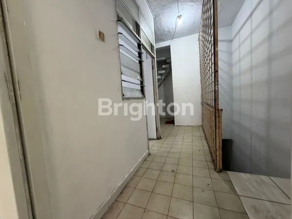 image DIJUAL / DISEWA RUMAH 3 LT DAERAH PEKAPURAN, TAMBORA (5)