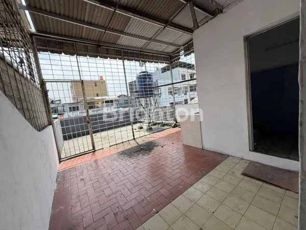 image DIJUAL / DISEWA RUMAH 3 LT DAERAH PEKAPURAN, TAMBORA (7)