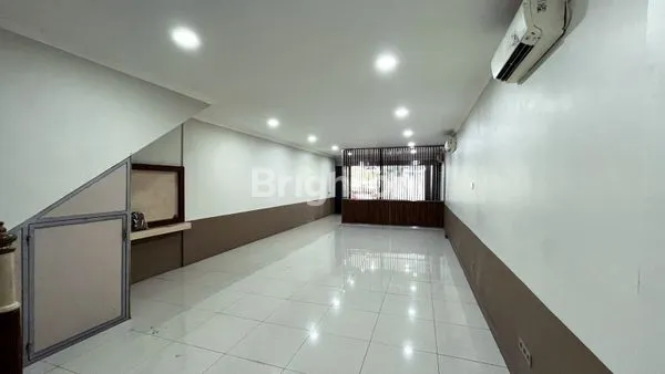 image RUKO EX KANTOR 3 LANTAI, LT 181 M² LB 250 M², SHM (7)