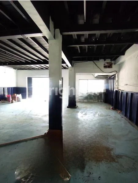 image RUANG USAHA STRATEGIS DI MAINROAD BUAH BATU BANDUNG – 1 LANTAI (2)