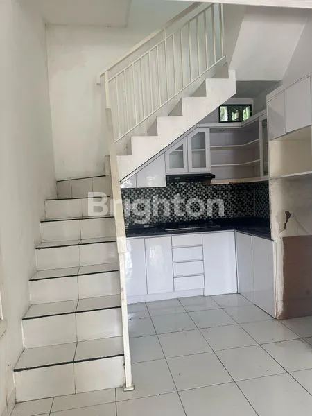 image RUMAH SIAP HUNI DI LEGENDA WISATA, DEKAT SEKOLAH & MALL (8)