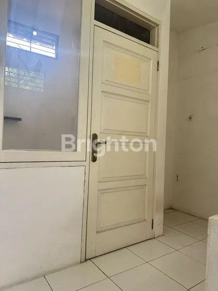 image RUMAH SIAP HUNI DI LEGENDA WISATA, DEKAT SEKOLAH & MALL (5)