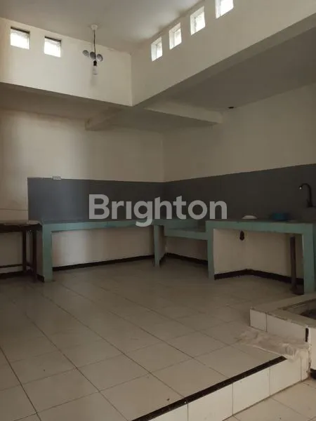image DIJUAL RUMAH 2 LANTAI TIDAR MALANG (1)
