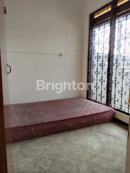 image DIJUAL RUMAH 2 LANTAI TIDAR MALANG (4)