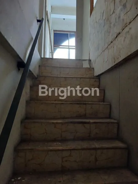 image RUKO DI JALAN ISKANDAR MUDA SIMPANG HAYAM WURUK DI JUAL. (4)