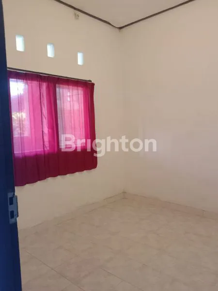 image DISEWAKAN – RUMAH STRATEGIS DI DALUNG  (6)