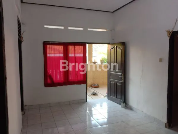 image DISEWAKAN – RUMAH STRATEGIS DI DALUNG  (7)