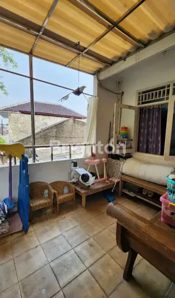 image RUMAH SIAP HUNI, LT 200M² DEKAT GANDARIA CITY (5)