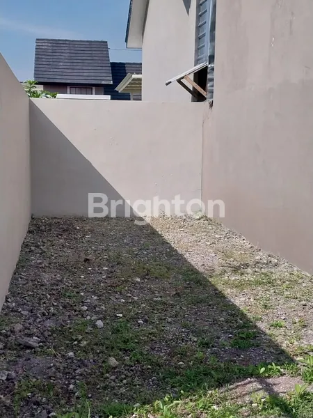 image RUMAH SEWA STRATEGIS – GUNUNG ANYAR (3)