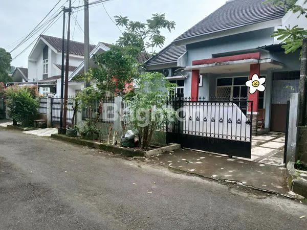 image RUMAH LOKASI PREMIUM DEKAT TOL DAN STASIUN DI PAJAJARAN KENCANA BARANANGSIANG BOGOR (1)