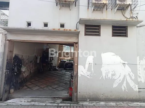 image RUKO 0 JALAN RAYA KERTAJAYA COCOK UNTUK SHOWROOM (8)