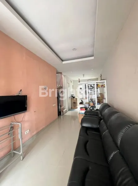 image RUMAH TERAWAT 2,5 LANTAI CITRALAND ALAM HIJAU DEKAT TAIPE SCHOOL, PASAR MODERN, GWALK (2)