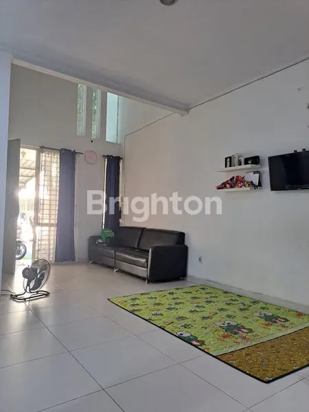 image RUMAH 2 LANTAI DI THE COSMO BSD, 6 KT, SHM (3)