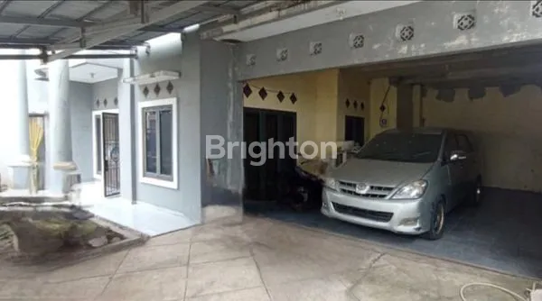 image RUMAH DUA LANTAI MEGAH DI CIPANAS (3)