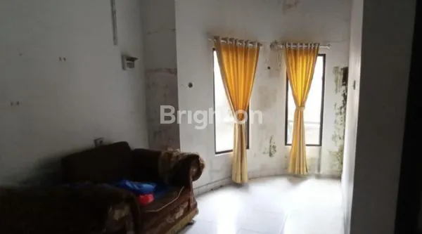 image RUMAH DUA LANTAI MEGAH DI CIPANAS (5)