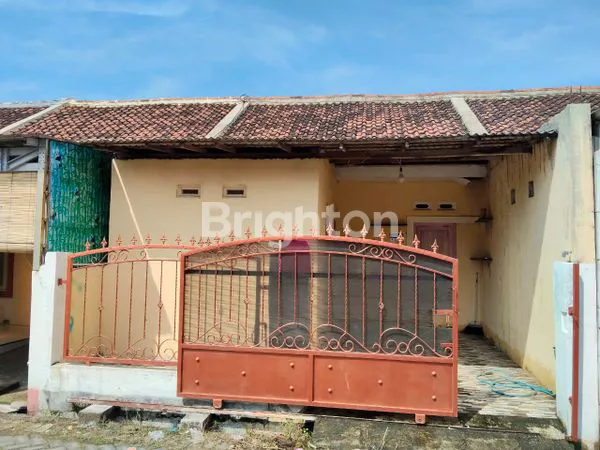 DIKONTRAKAN / DISEWAKAN RUMAH STRATEGIS DI KALIWUNGU KENDAL DEKAT KAWASAN INDUSTRI KENDAL